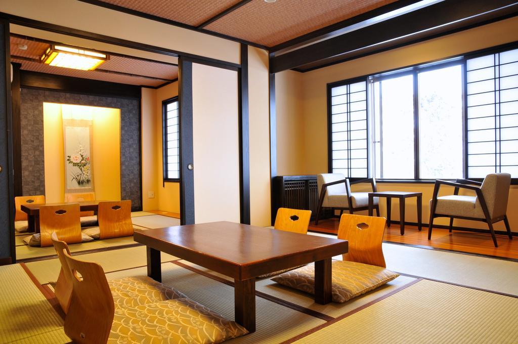 Maruyama Onsen Kojyokan Minamiuonuma Habitación foto